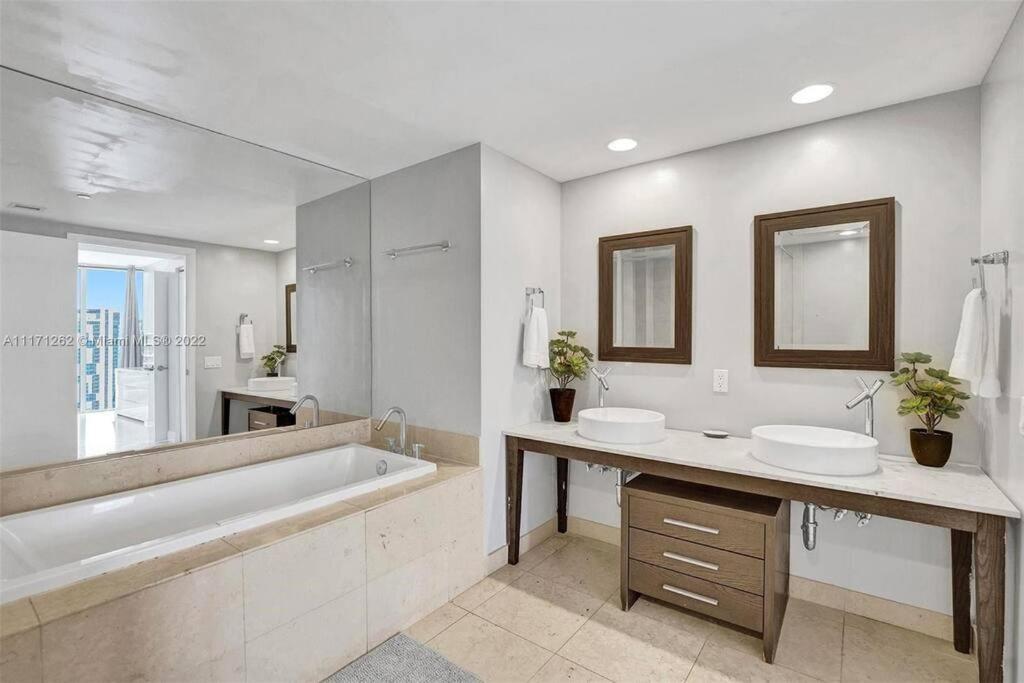 Appartamento Waterfront Luxury 2 Bedrooms Iconbrickell *